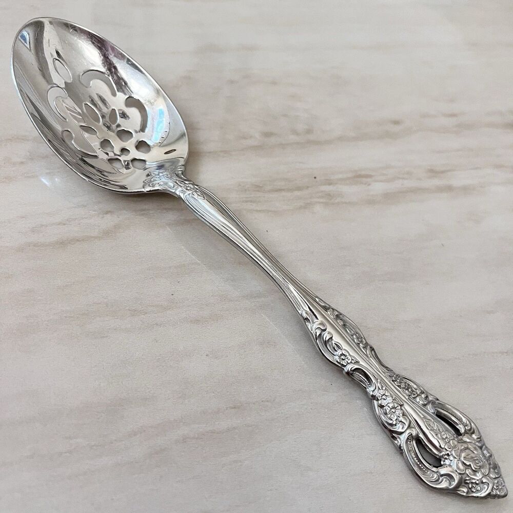 ONEIDA Michelangelo Pierced Serving Spoon 8 3/8” Stainless Heirloom Floral USA